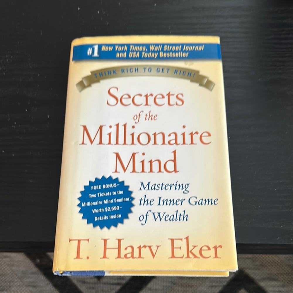 Secrets of the Millionaire Mind by - Blue and Yellow Cover